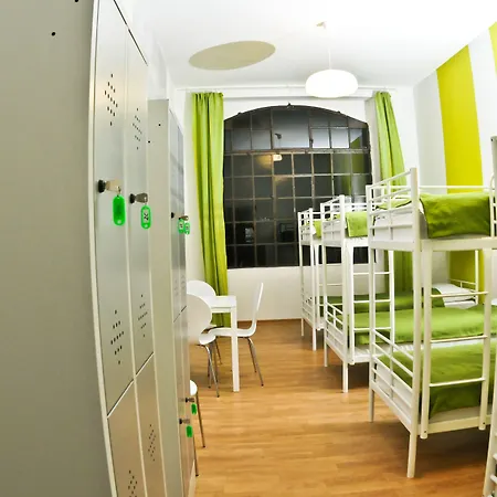 Big Hostel *